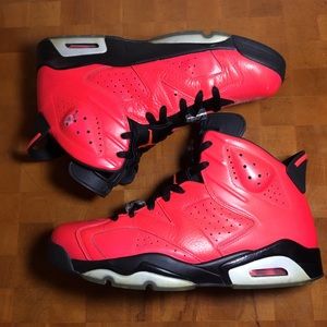 Infared 23 6’s (toro) size 10.5